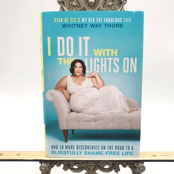 I Do It With The Lights On Whitney Way Thore 2016 - Picture 3 of 3